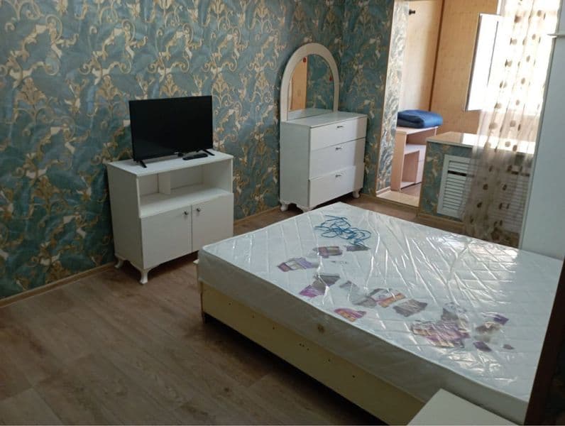 Мирза  Улугбек район.  Ахмад Югнаки.   1»2/5/5   мебель техн