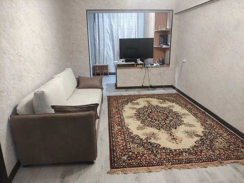 Сдаётся квартира <br />
Ориентир - Шохсарой<br />
Город - Та