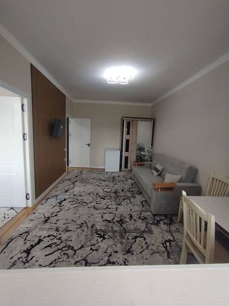 Сдаётся в аренду на массиве Феруза ориентир 221 школа 1в2/4/