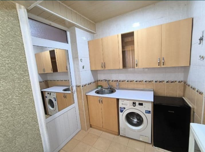 Аренда 1комнатная квартира на 2 этаже 9 этажного дома. Серге — фото 4