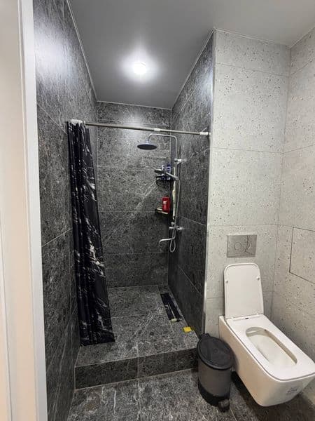 Сдам свою 2х комнатную квартиру 70кв.м на улице Сайрам в жил — фото 4