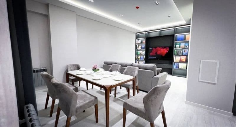 Мирзо Улугбекский р-н<br />
ЖК Akay City<br />
<br />
3/10/2