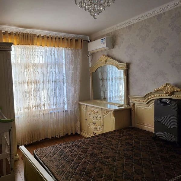 Сдается 2-kомнатная квартира в Mirzo Ulug‘bek tumani, рядом 