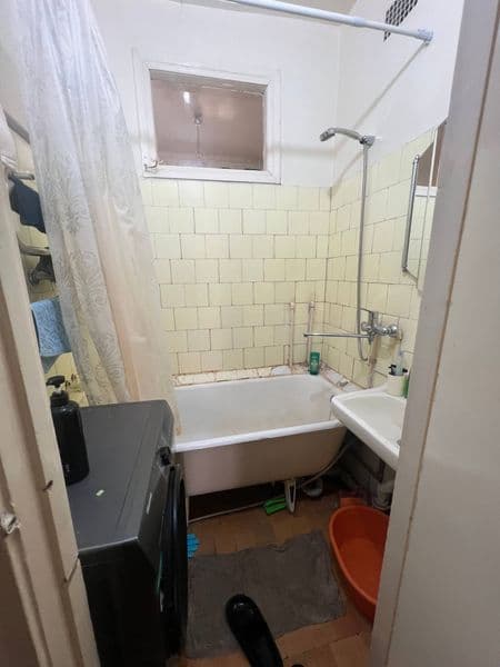 Uzoq muddatga ogl bolalarga uy 4-5ta bola kerak 3xonali uy m