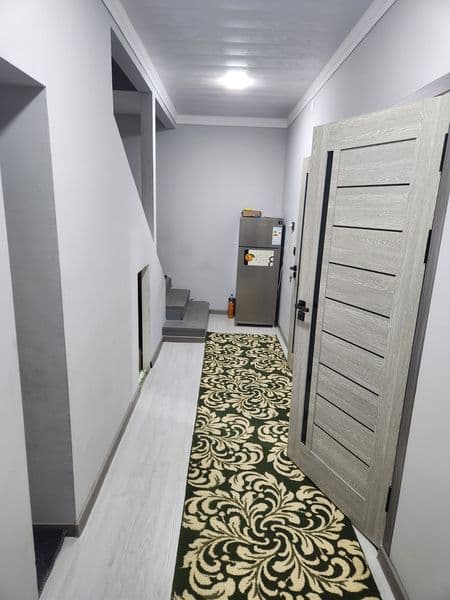 Eski Sergelida 3 xonali kvartiraga yoshroq birga turishga o‘