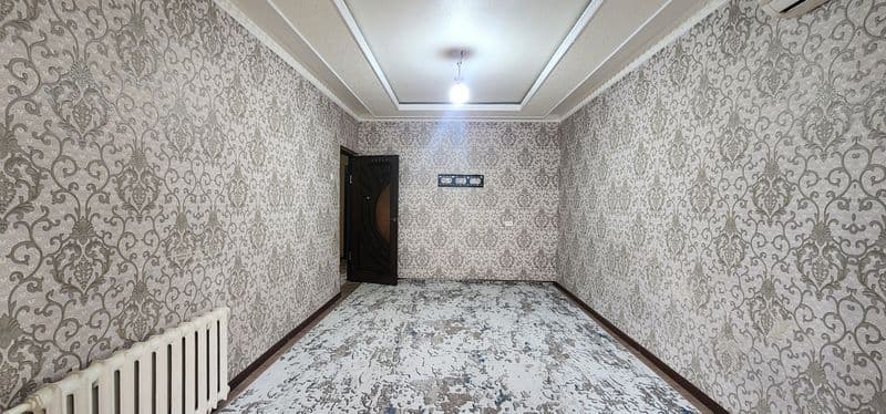 Юнусобод 18кв Сайрам Чайка Супермаркет 2*3комнатная 1етаж с 