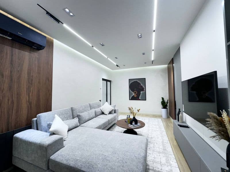 Яккасарайский район<br />
ЖК Истанбул Сити<br />
Комнаты-3<b