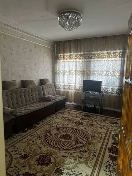 Сдаётся в аренду квартира двухкомнатная<br />
в центре, Яшна