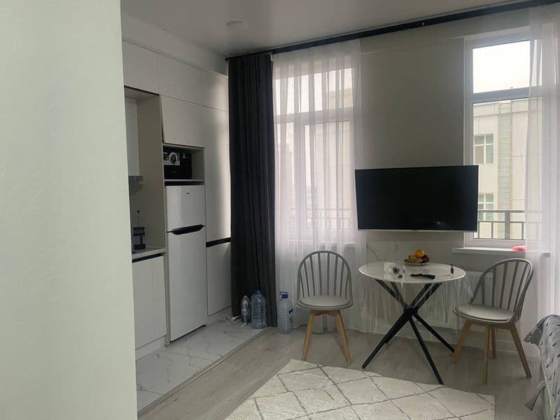 Сдается в аренду уютная студия, в ЖК Паркент Плаза.<br />
Кв — фото 3