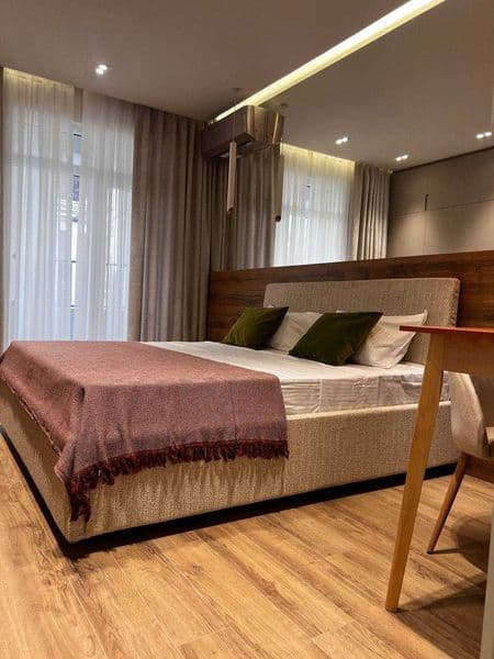 • ЖК:  Akay City<br />
• Комнат: 2<br />
• Этаж: 9<br />
• П