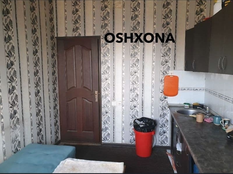 Eski PDP binosi oldida<br />
Bizning 2 xonali kvartiramizga  — фото 2