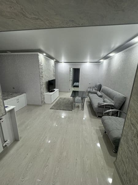 2/1/4<br />
<br />
Яккасарайский район, Южный вокзал, <br />