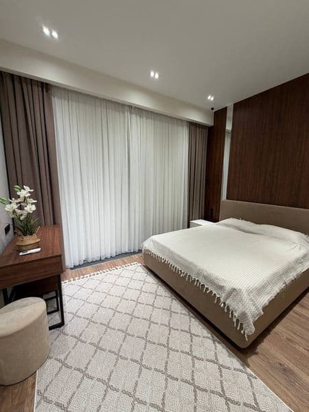 Сдаётся новая двухкомнатная квартира в Мирабад Авеню с хорош