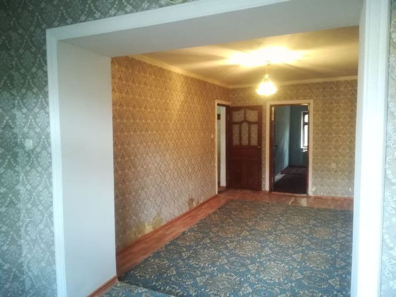 Qora qamish 1l2 da 2l1l4<br />
2x6 balkon<br />
Ubu jixozlar