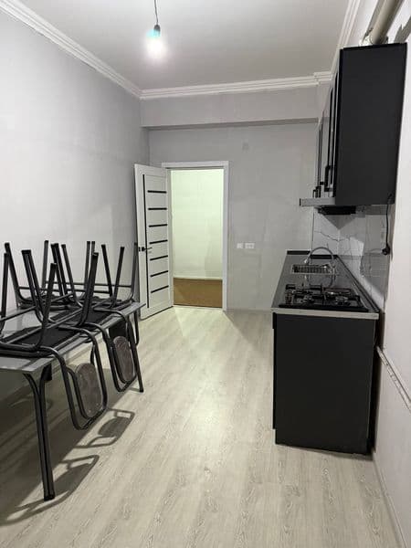 Сдаётся 2-комнатная квартира в удобной локации возле метро О — фото 2