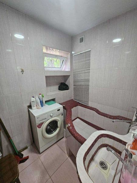 Район: Мирзо Улугбекский<br />
Адрес: Новомосковская<br />
< — фото 5