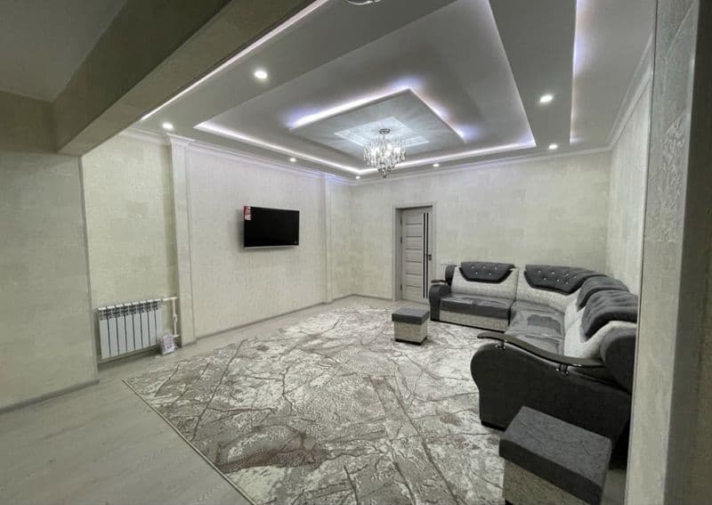 Arendaga beriladi oyme metroda oilaga akuratni turadgan odam