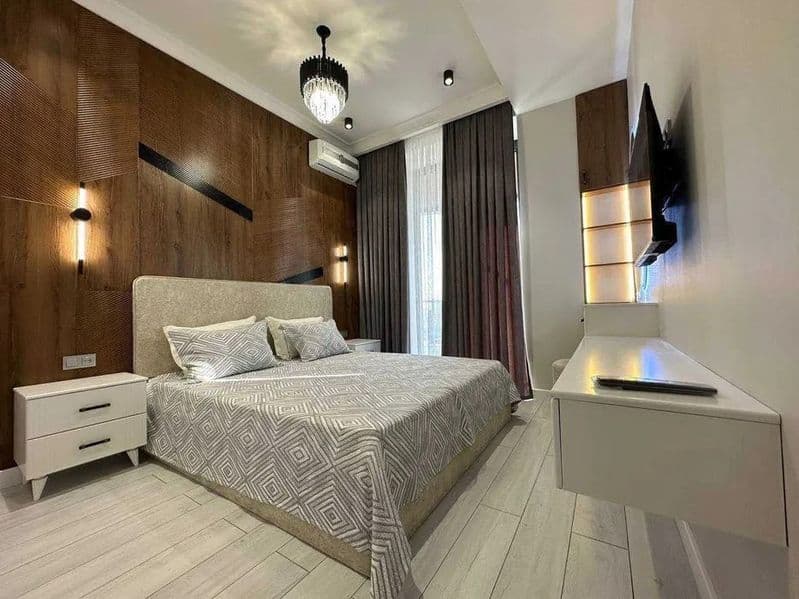 Яшнабадский Район<br />
ЖК Infinity<br />
3/4/9<br />
87м2<b