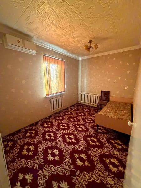 Паркентский<br />
2/9/9<br />
60 м2<br />
Оилага<br />
450$<