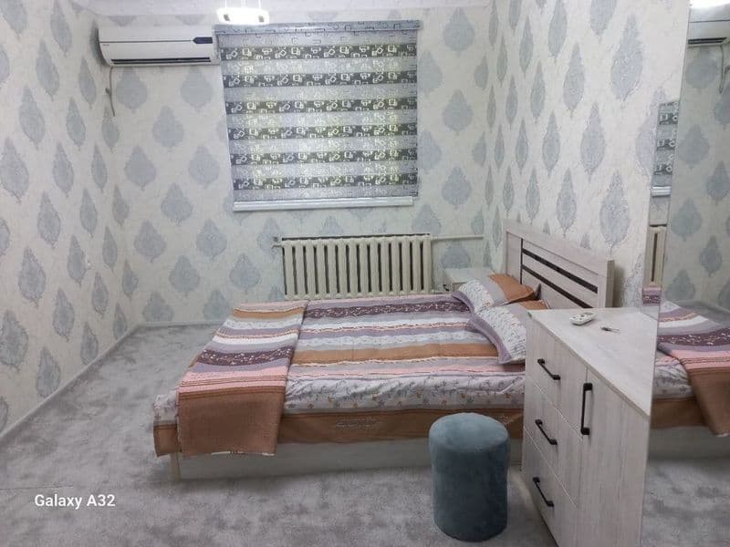 Manzil: Yakkasaroy tumani, Qushbegi, Novostroyka<br />
* Mo'