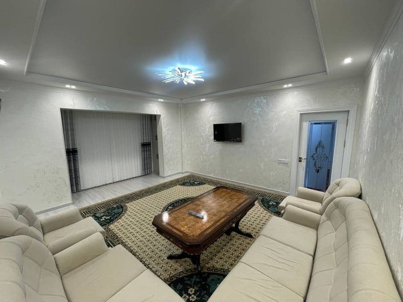 Sebzor — 2 xonali kvartira ijaraga beriladi!<br />
Oila yoki