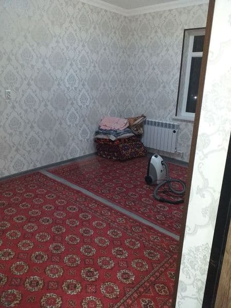 Аренда метро беруни 1.хонали оилага берилади расмдаги уй хам