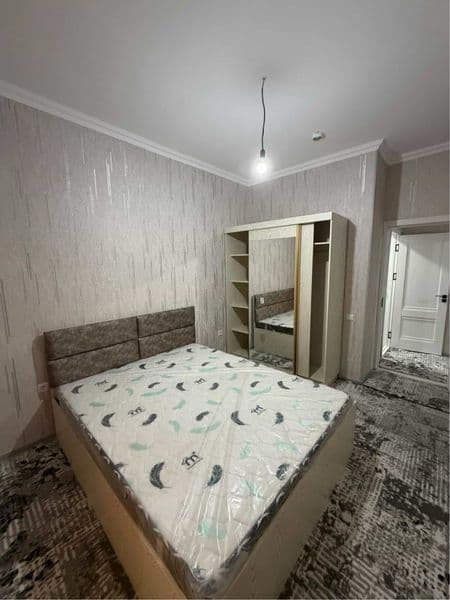 kvartira evro remont toza ozoda turadiganla kere. oilali yok