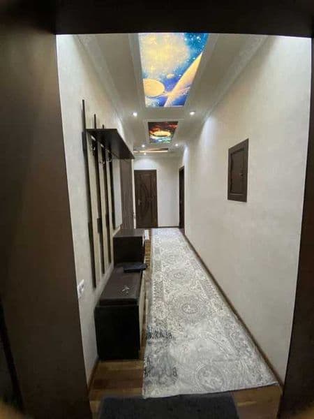 Район - Мирабад метро Айбек <br />
3-комнатная   70м2<br />
