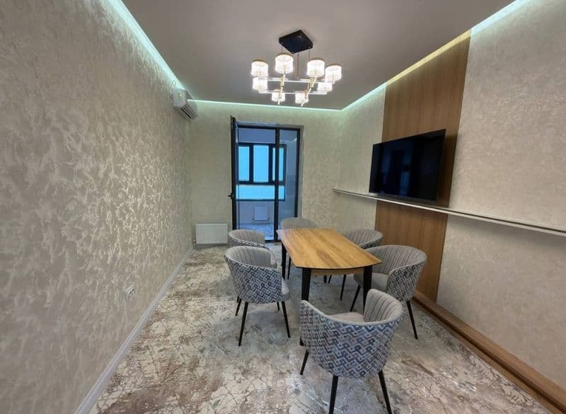 Аренда <br />
<br />
Цена 700$ торг <br />
<br />
Мирабадски