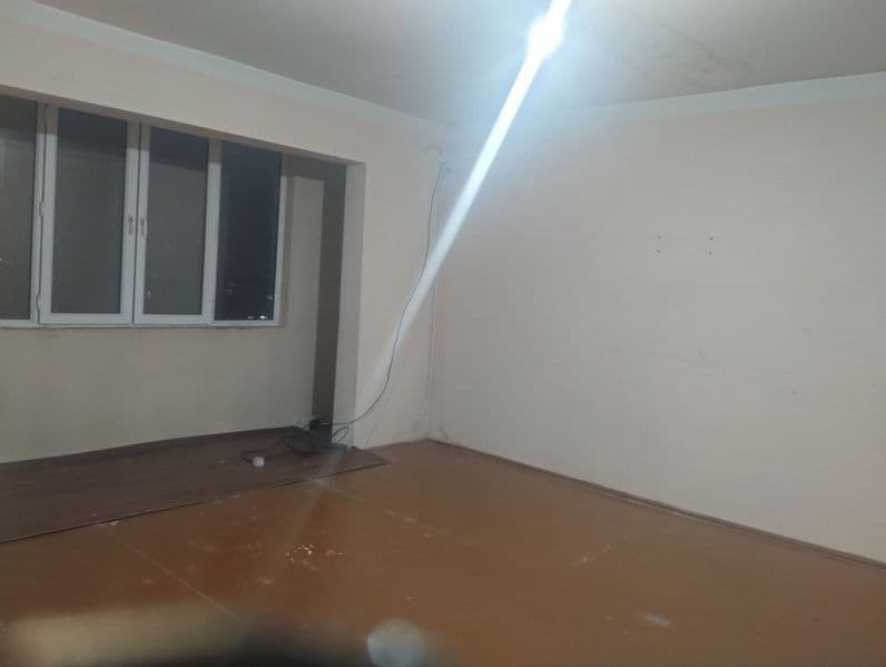 Аренда квартира Олмазор раён Ц-17/18 Себзор 2/9/9 400у,е бир