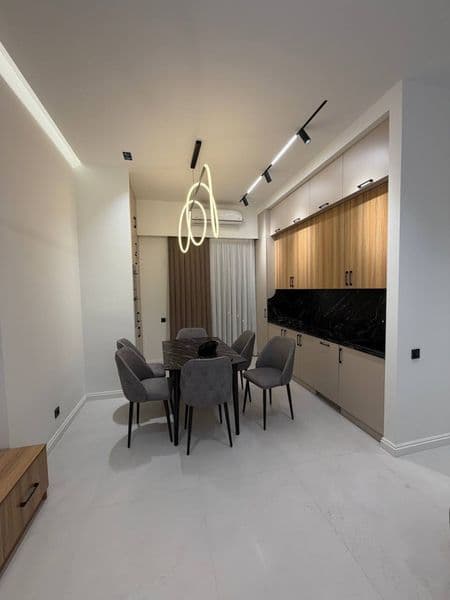 Новостройка<br />
Ташкент сити<br />
Вид дивор <br />
Комнат