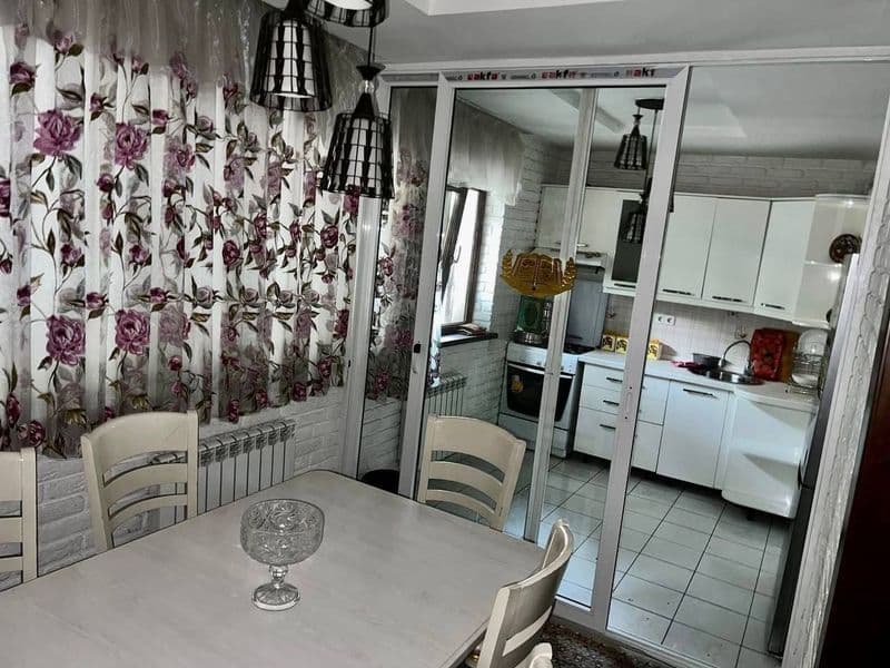 Сдаётся<br />
4х комнатная<br />
Шайхантохурский район<br /> — фото 3