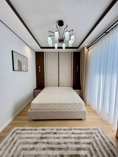 Yangi remontan chiqqan uy <br />
Sergili moshina bozor ropar