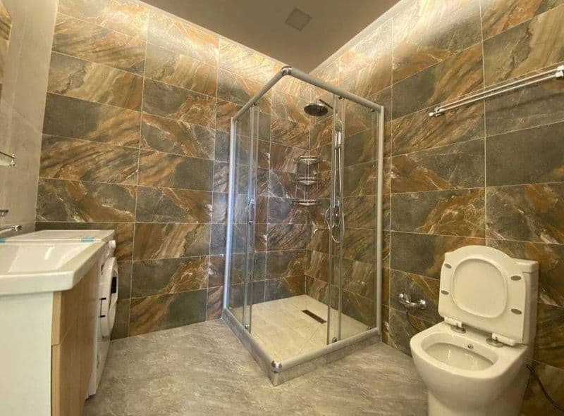 ЖК ИМПЕРИАЛ<br />
Сдается 2 комнатная квартира<br />
2/9/9<b — фото 2