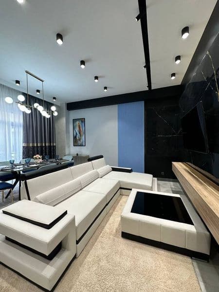 #Шайхантохур / Е010<br />
<br />
Тип: Новостройка<br />
Орие