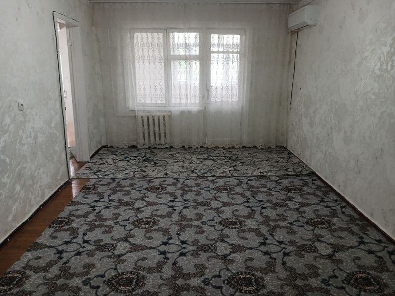 Своя! Сдаётся 3-х комнатная квартира, в  М.Улугбекском р-не.