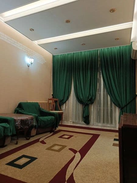 1ком переделана в 2-х, пристройка. Квартира очень чистая, вс