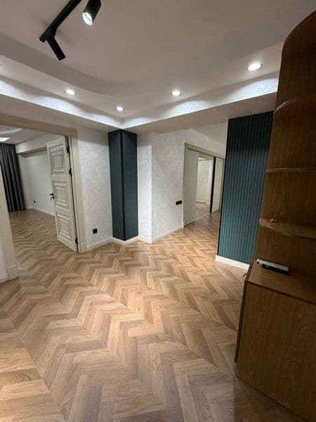 Сдам квартиру в центре города. Юнусабадский район, массив Ц4