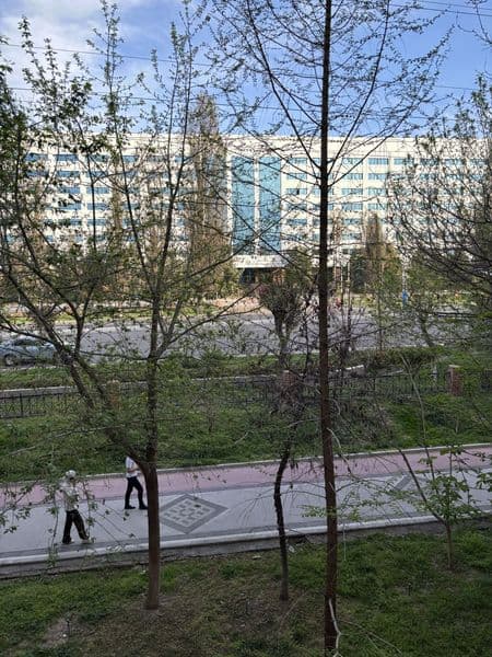 Узок муддатли арендага 1 хона, 2- этаж, Мирзо улугбек кучаси