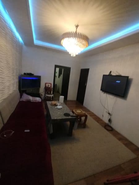 Ijaraga qizlar olamiz hamma sharoit bor kamunalni alohida ka