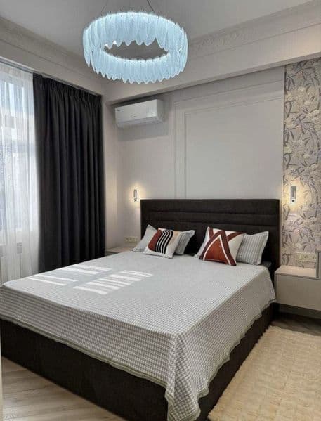 • ЖК: Узбегим<br />
• Комнат: 2<br />
• Этаж: 7<br />
• Площ