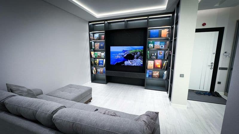 Сдается 3/10/25 апартамент 100 кв.м. HI-TECH в Новостройке А — фото 2