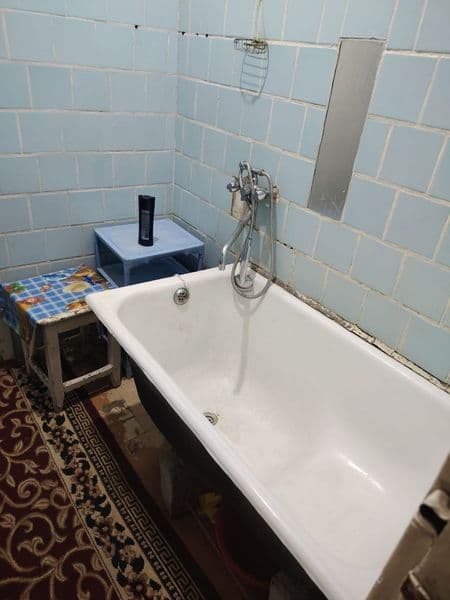 Hamma sharoitga ega muzlatgich kirmashina