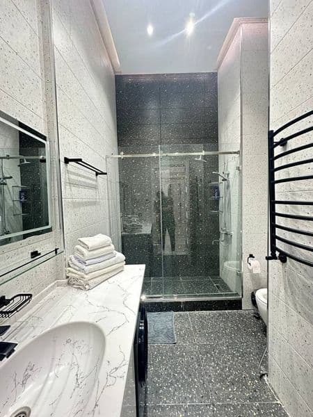 Mirobod Oybek metro yonida 2xonali kvartira ijaraga beriladi — фото 4