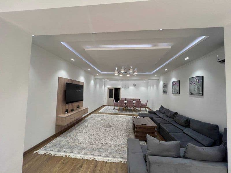 • ЖК: Мирабад Элит<br />
• Комнат: 3<br />
• Этаж: 3<br />
•