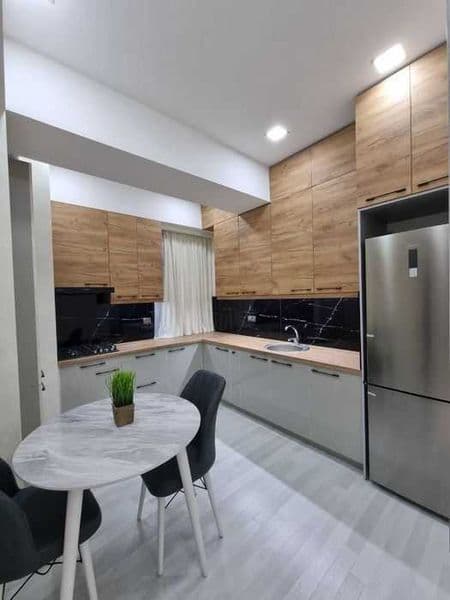 Район: Яшнабадский<br />
Адрес: Махтумкули<br />
<br />
Комн — фото 4