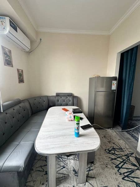 Ijaraga uzoq mudatga oila yoki akuratni insonlarga. Rasmdagi