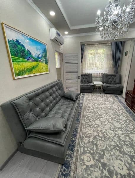 Сдаётся 2 комнатная, с Евро ремонтом с мебелью и техникой вс