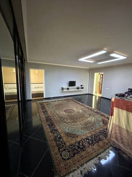 Сдаётся роскошная 3-комнатная квартира в самом престижном и 