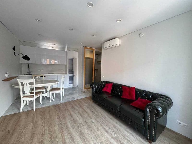 2 комнатную квартиру на 6 этаже,<br />
В квартире есть все н — фото 3